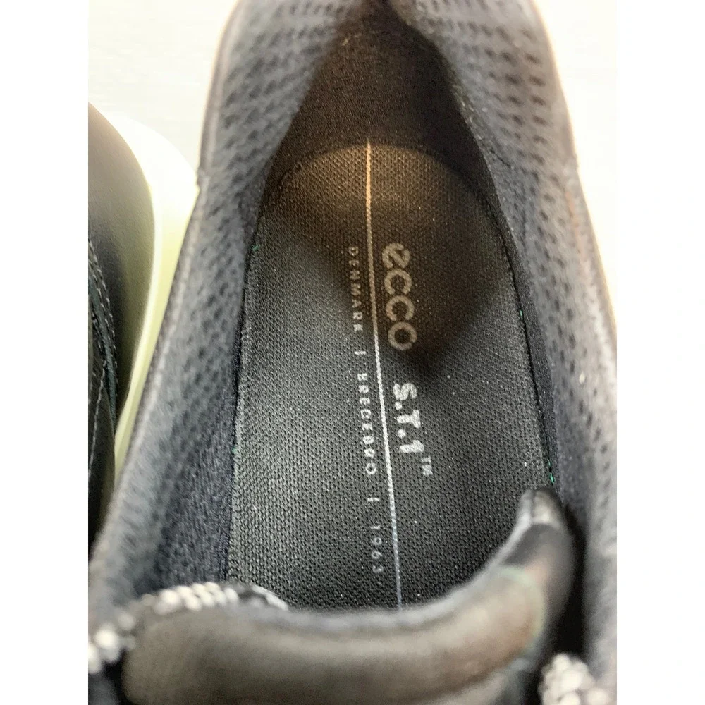 ECCO Women's Black Leather‎ Low Top Sneakers Comfort Shoes 38 EU 7-7.5 US